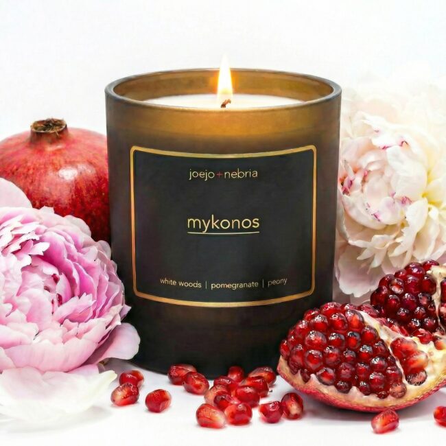 Mykonos coconut apricot wax candle